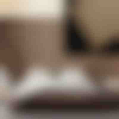 Elegante adhesivo de pared con efecto madera | LINEWALL